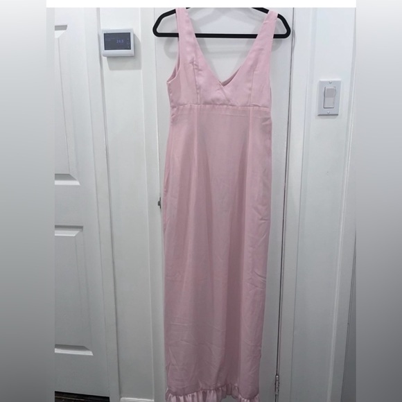 Chic Light Pink Sleeveless Maxi Dress - Picture 2 of 4